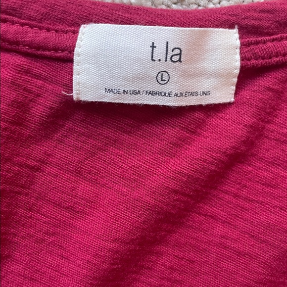 T.La Red Tee - Picture 2 of 4
